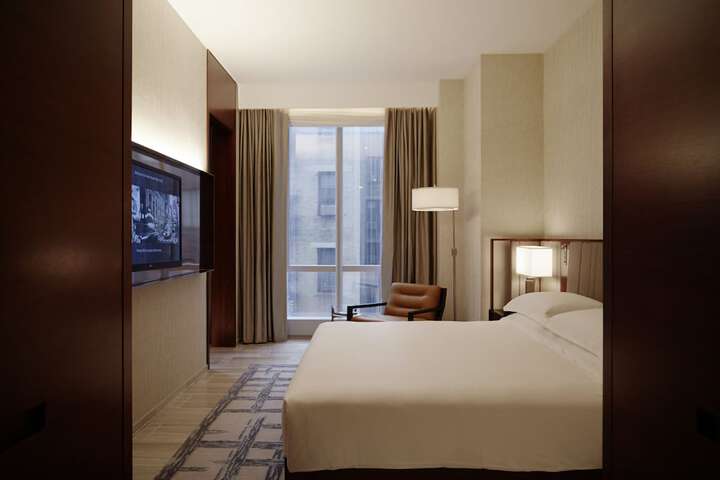 Room 41 of 103