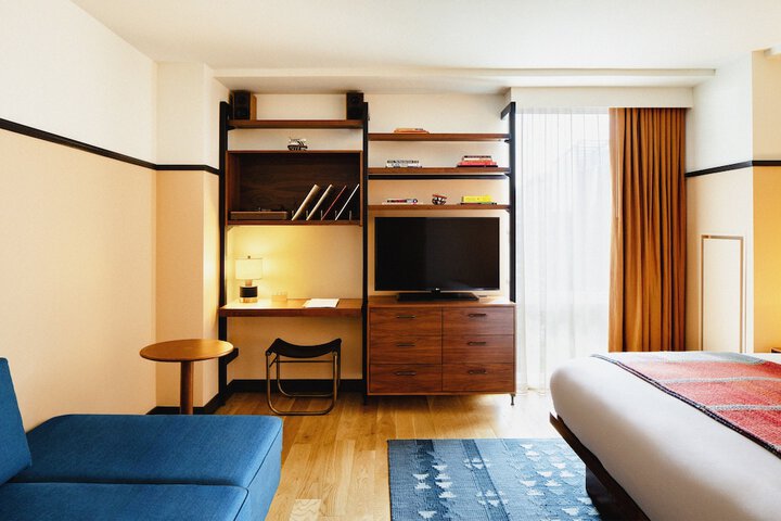 Room 21 of 88