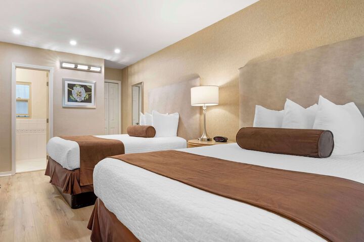 Room 19 of 27