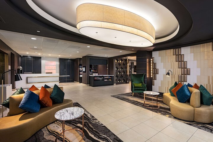 Hotel Interior 9 of 32
