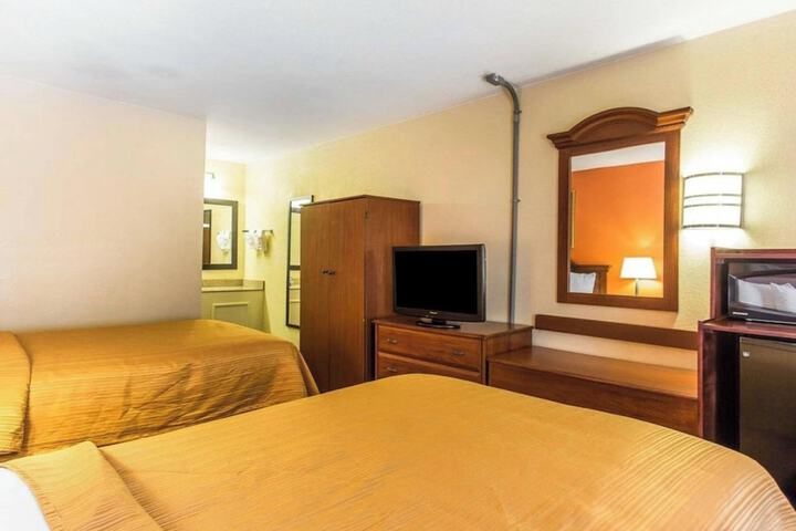 Townhouse Winston Salem - University