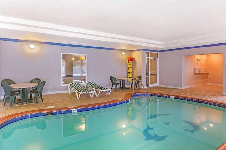 Pool 7 of 51