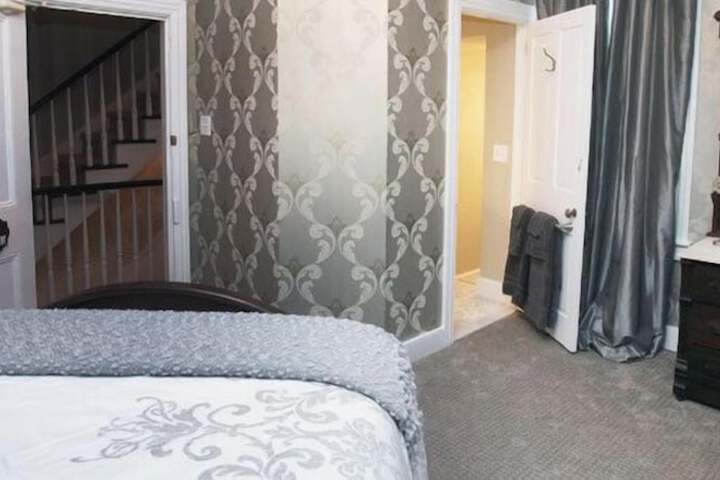 Room 5 of 46