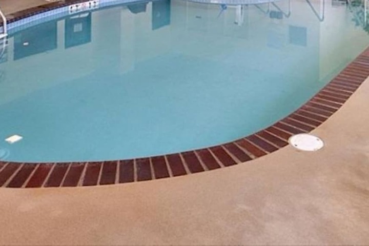 Pool 17 of 64