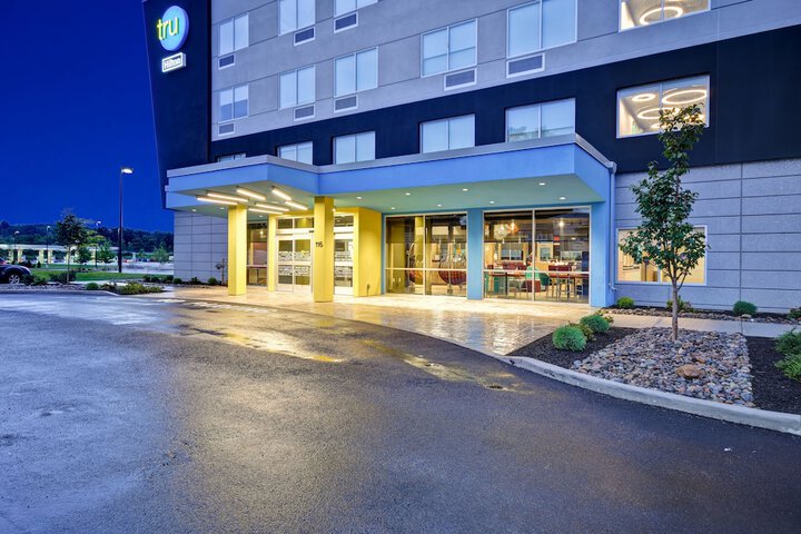Hotel 2 of 36