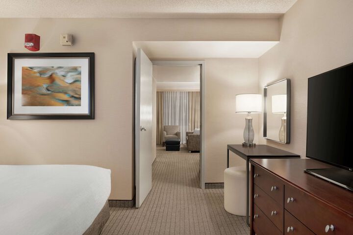 Embassy Suites by Hilton Cincinnati RiverCenter