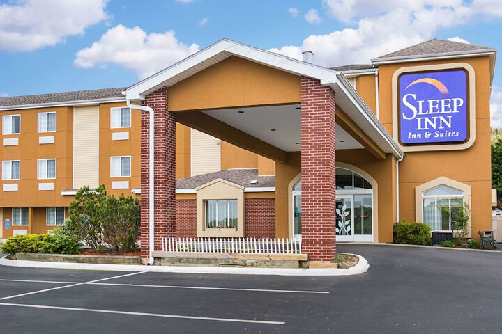 Sleep Inn & Suites Niantic North