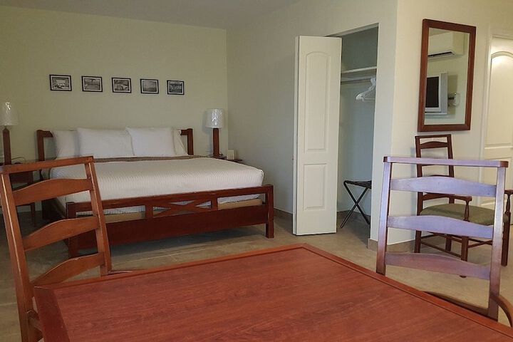 Room 25 of 85