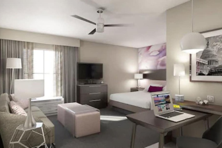 Room 8 of 26