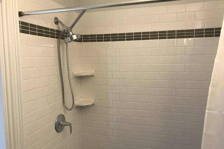 Room 9 of 65