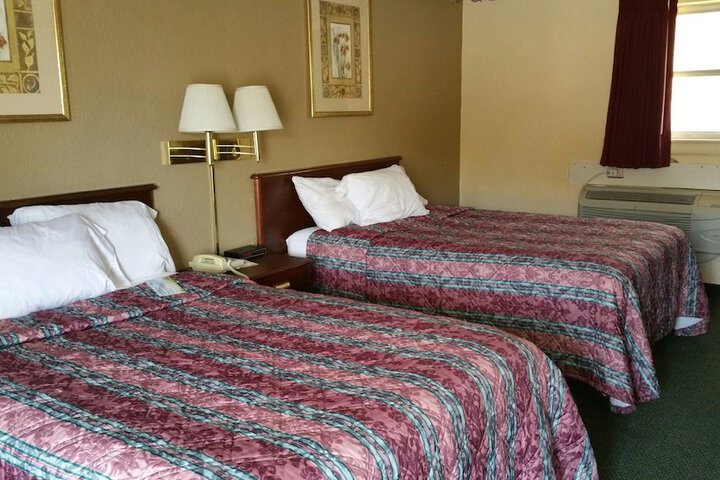 Room 5 of 27