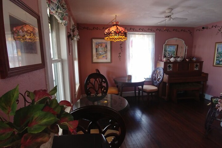 Island Guest House B & B