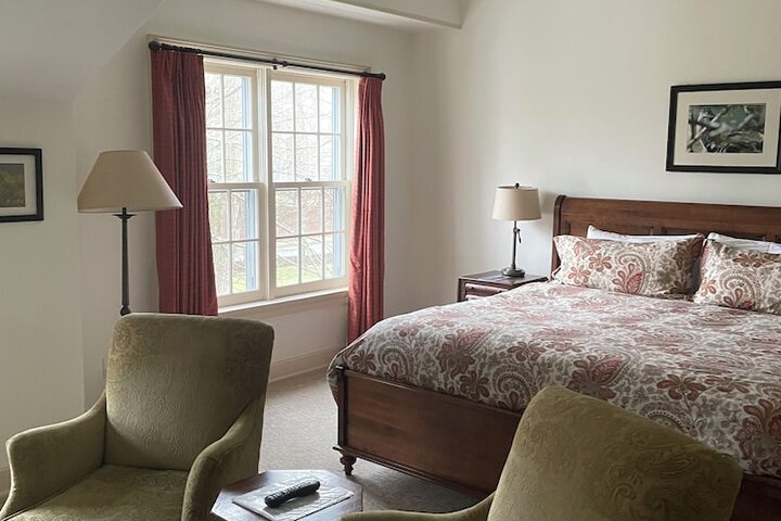 Room 12 of 40