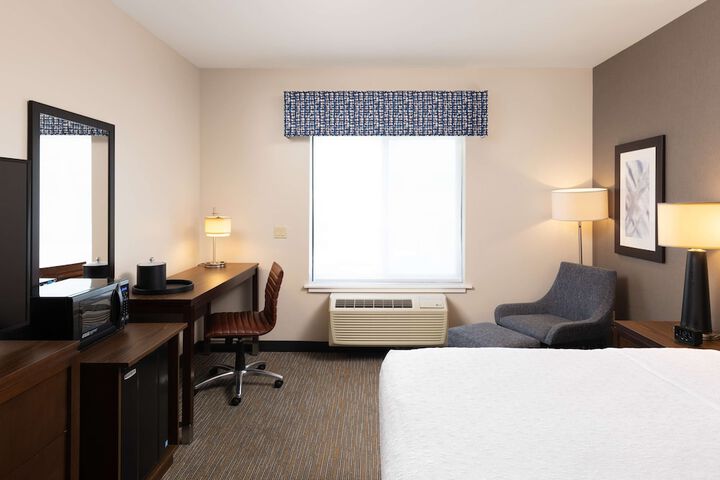 Room 12 of 22
