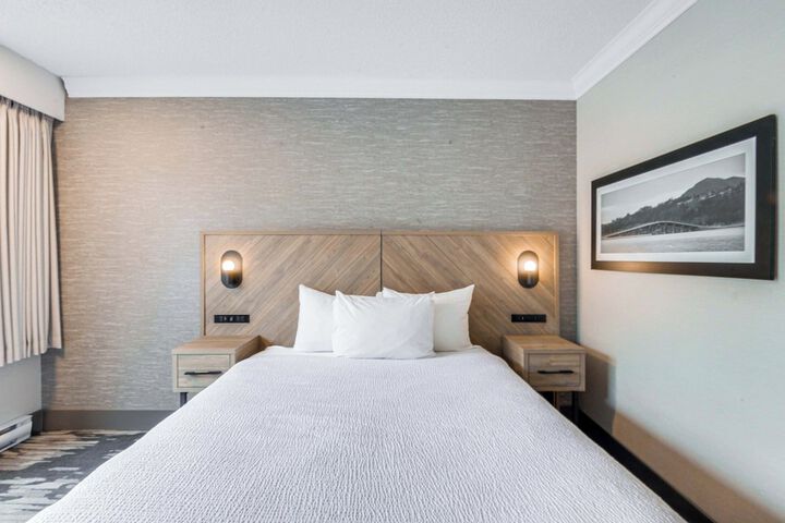 Sandman Hotel & Suites Kelowna