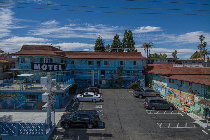 Hotel 2 of 92