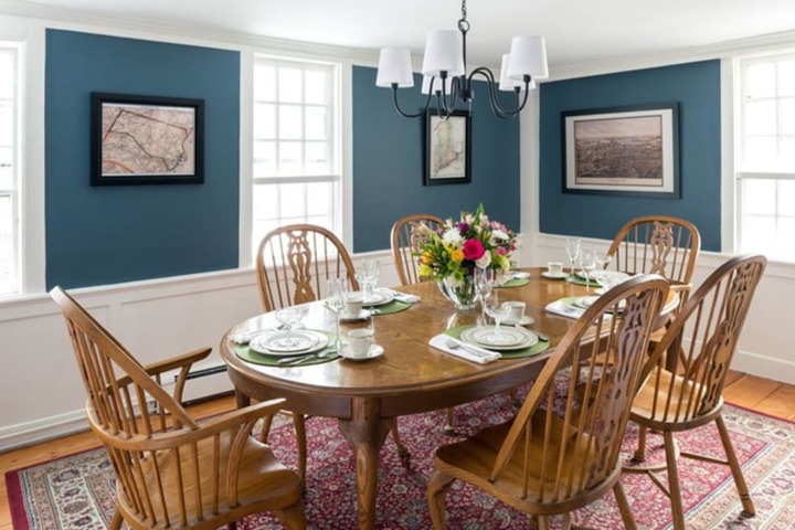 Waldo Emerson Inn