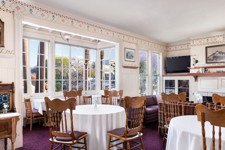 Centrella Hotel a Kirkwood Collection Hotel