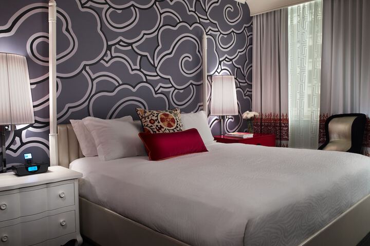Room 19 of 60
