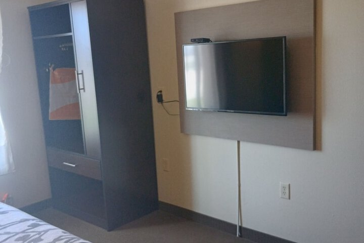 Sleep Inn & Suites Oakley I-70