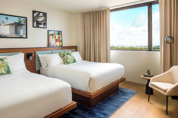 Room 21 of 51