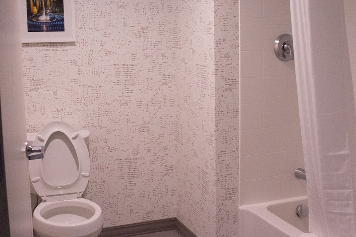 Room 25 of 89