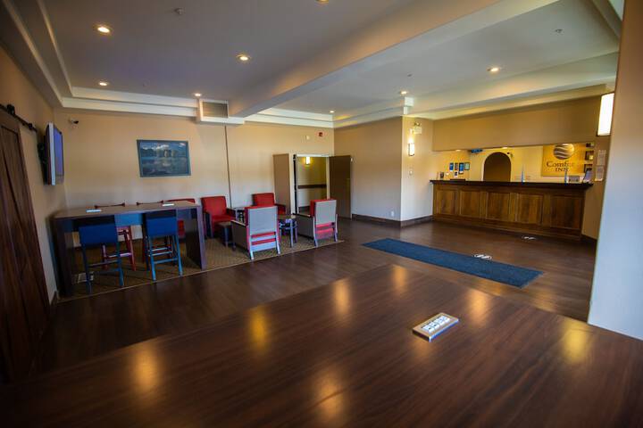 Hotel Interior 12 of 47