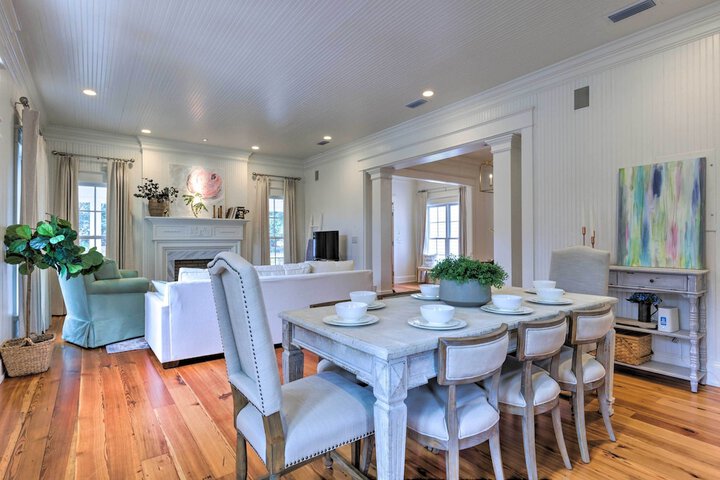 Luxe Fairhope Home w / Covered Patio: Walk to Bay