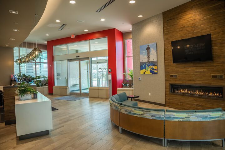 Hampton Inn & Suites Erie Bayfront