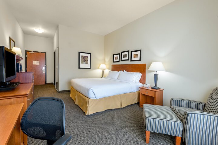 Holiday Inn Express Vernal-Dinosaurland by IHG