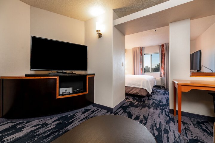 Room 16 of 43