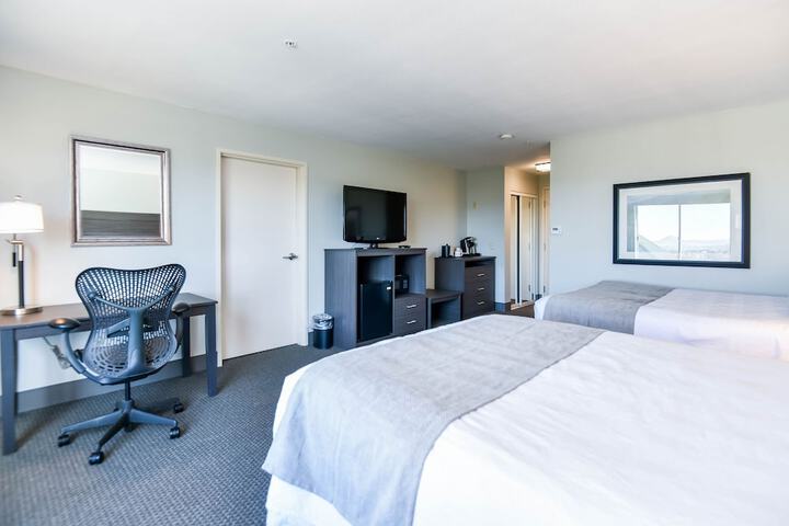 Room 47 of 98