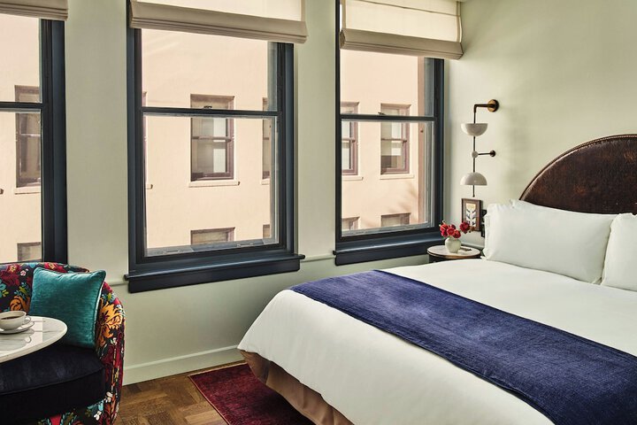 Room 43 of 95