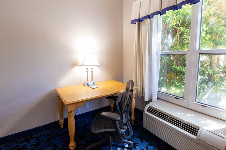 Room 30 of 75
