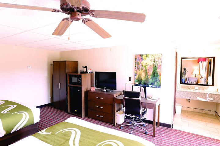 Quality Inn near Rocky Mountain National Park