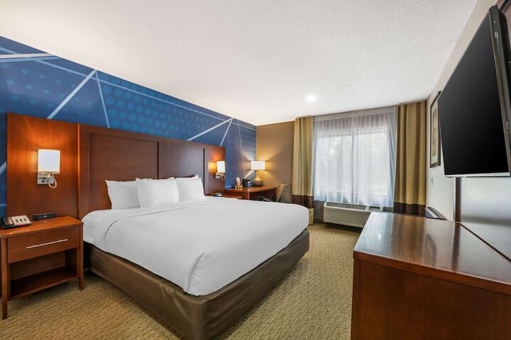 Room 13 of 46
