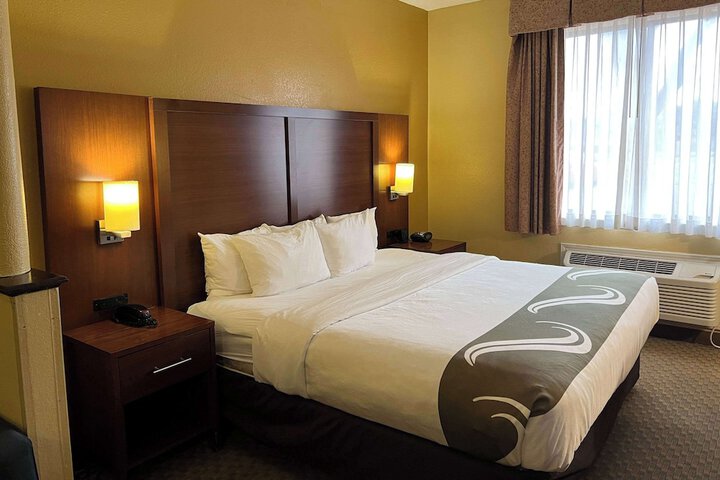 Room 14 of 48