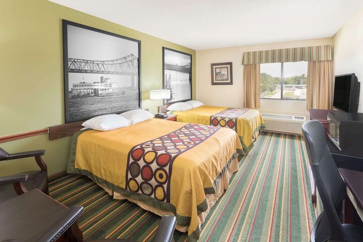 Room 14 of 15