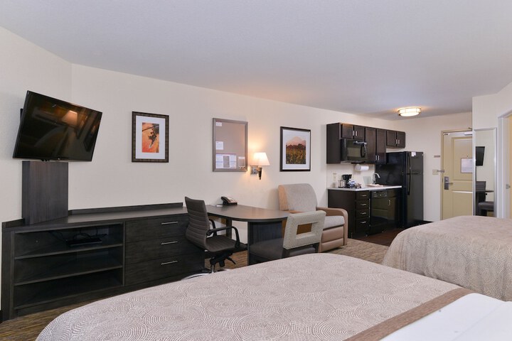 Room 28 of 37