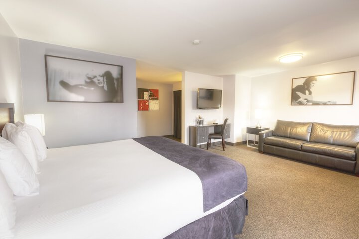 Room 20 of 48
