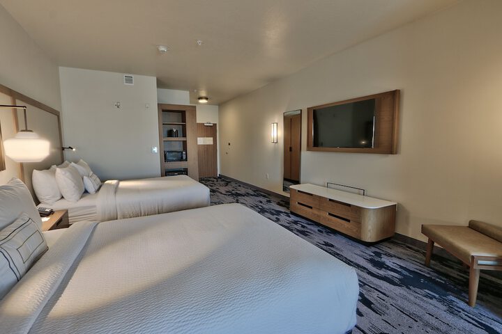 Room 20 of 35