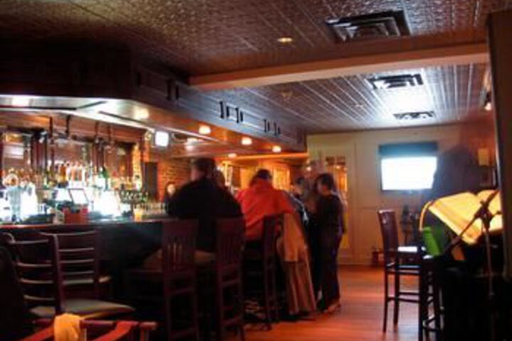 Publick House Restaurant and Country Inn