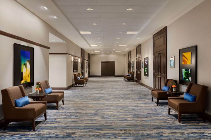 Hotel Interior 14 of 60