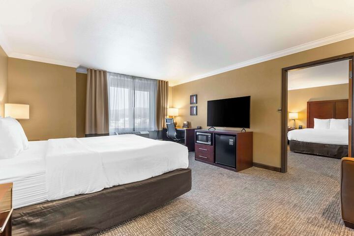 Room 19 of 62