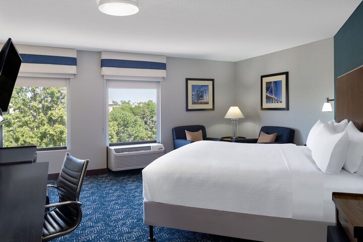 Four Points by Sheraton Mall of America Minneapolis Airport