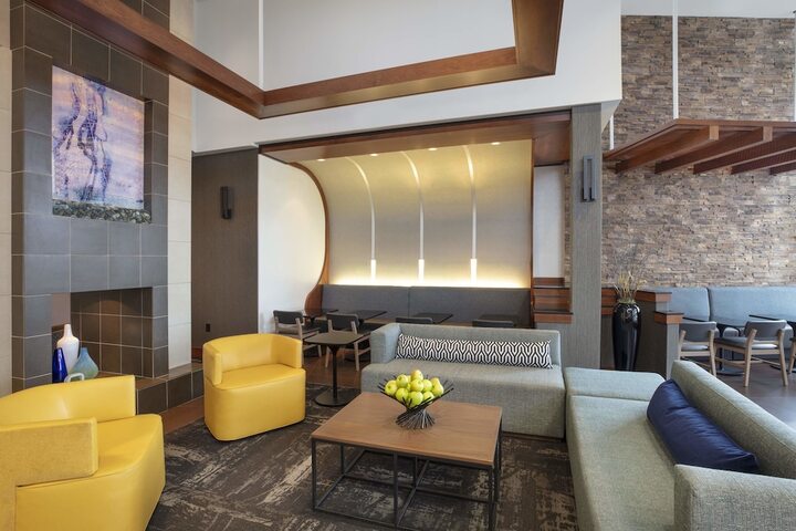 Hotel 2 of 32