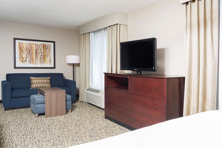 Room 9 of 24
