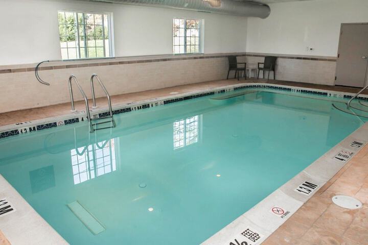 Pool 7 of 54