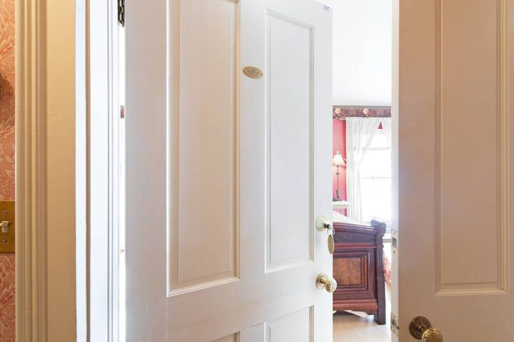 Rose Street Bed & Breakfast