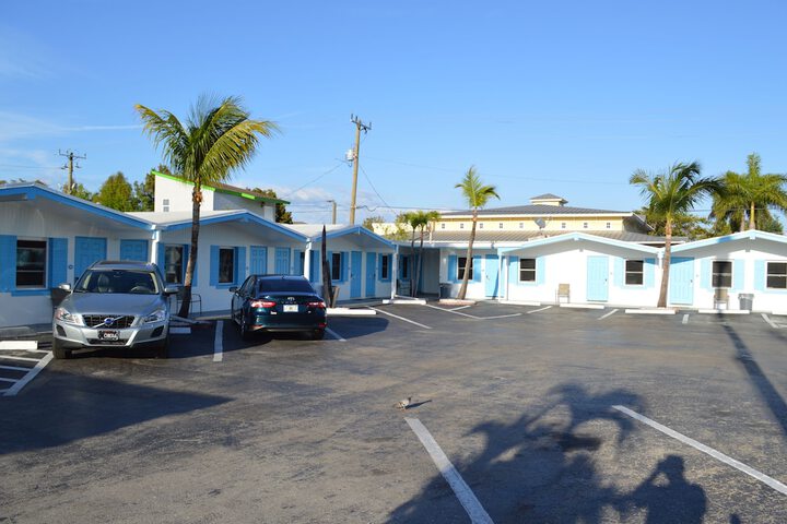 Hotel 4 of 35